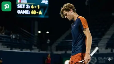 Jannik Sinner khủng hoảng phong độ trước mùa giải mới