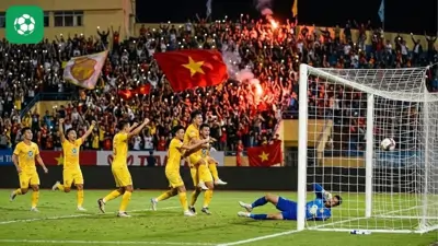 V-League dậy sóng: Thép Xanh Nam Định bứt phá ngôi đầu sau chiến thắng kịch tính phút bù giờ tại Thiên Trường