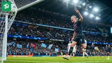 Haaland lập hat-trick, Man City đặt một chân vào bán kết Champions League