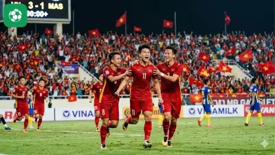 Việt Nam thắng Malaysia 3-1: Xuân Son rực sáng giúp đội nhà giữ vững ngôi đầu bảng