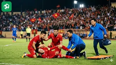 Tin nóng: Quang Hải dính chấn thương đáng lo ngại sau vòng 17 V-League