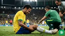Neymar nhận gáo nước lạnh: Chấn thương gân kheo nguy cơ khiến siêu sao Brazil lỡ hẹn World Cup